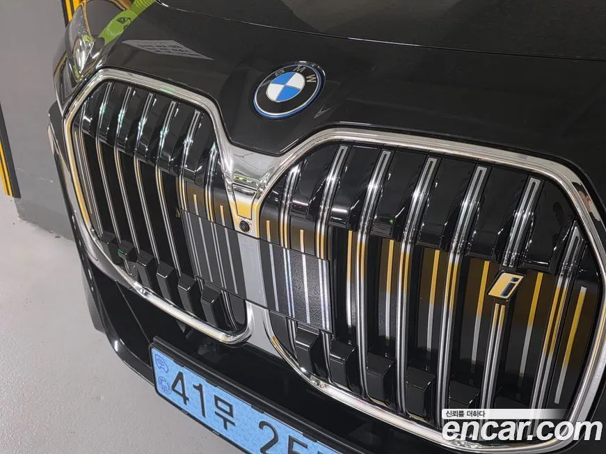 BMW i7 2024 из KR, фото 4