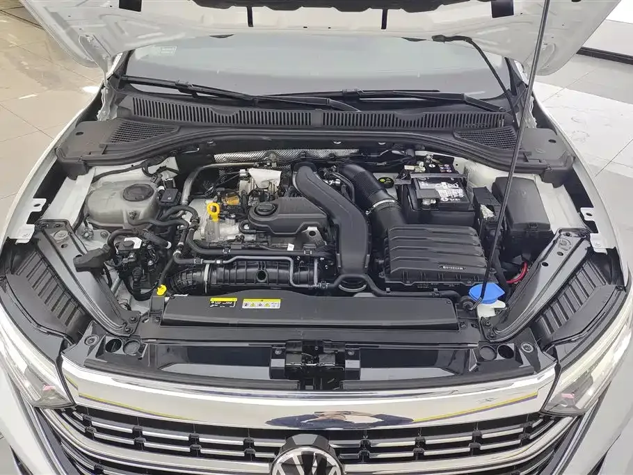 Volkswagen Sagitar 2024 из CN, фото 10