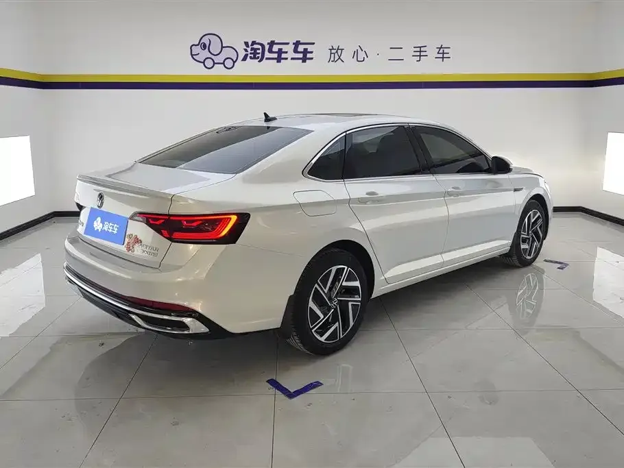 Volkswagen Sagitar 2024 из CN, фото 3