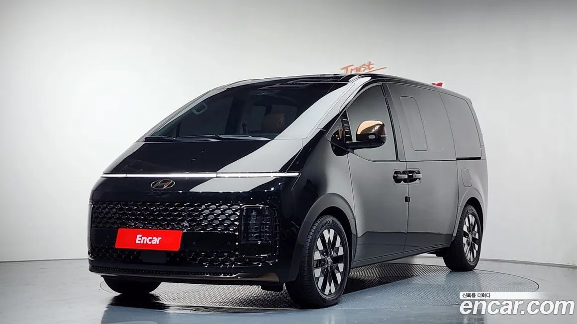 Hyundai Staria 2025 из KR, фото 1