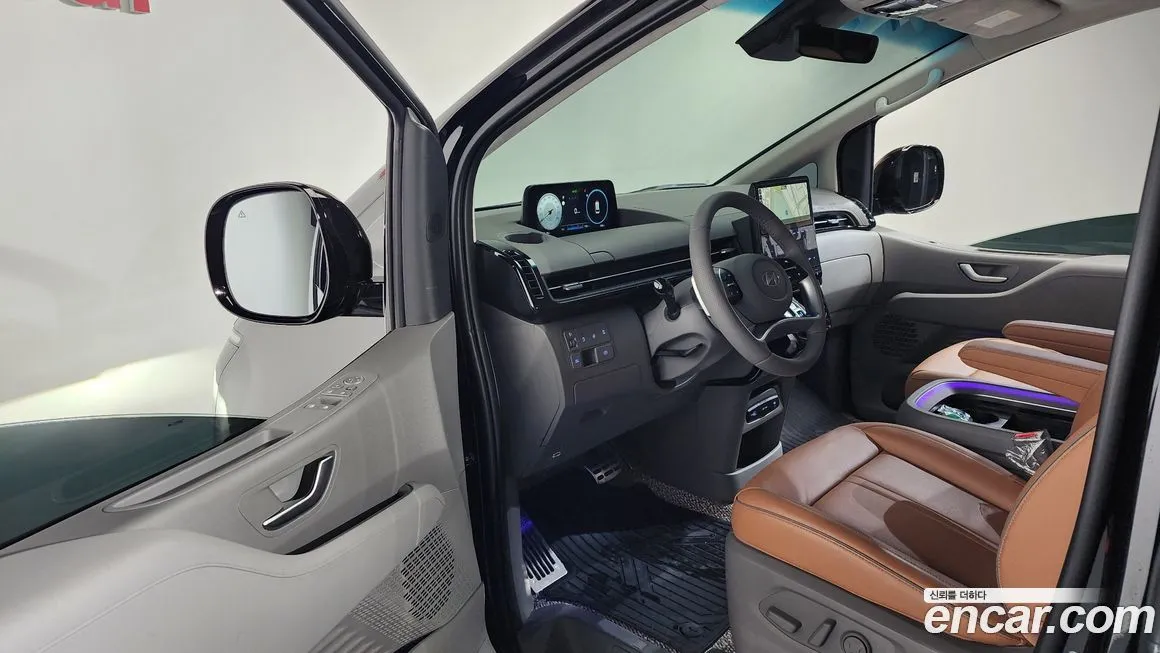 Hyundai Staria 2025 из KR, фото 10