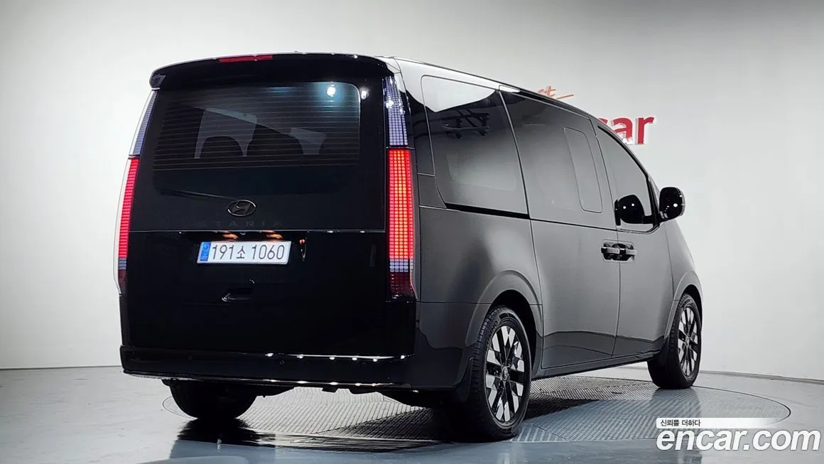 Hyundai Staria 2025 из KR, фото 2