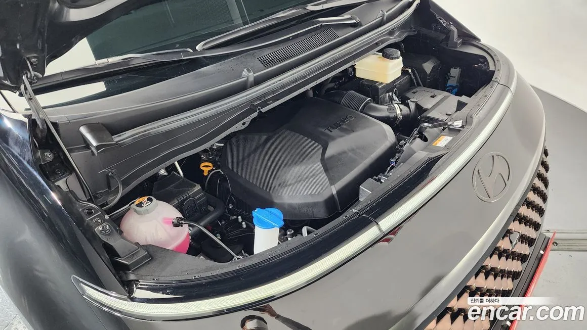 Hyundai Staria 2025 из KR, фото 6