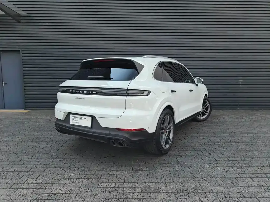 Porsche Cayenne — фото 6