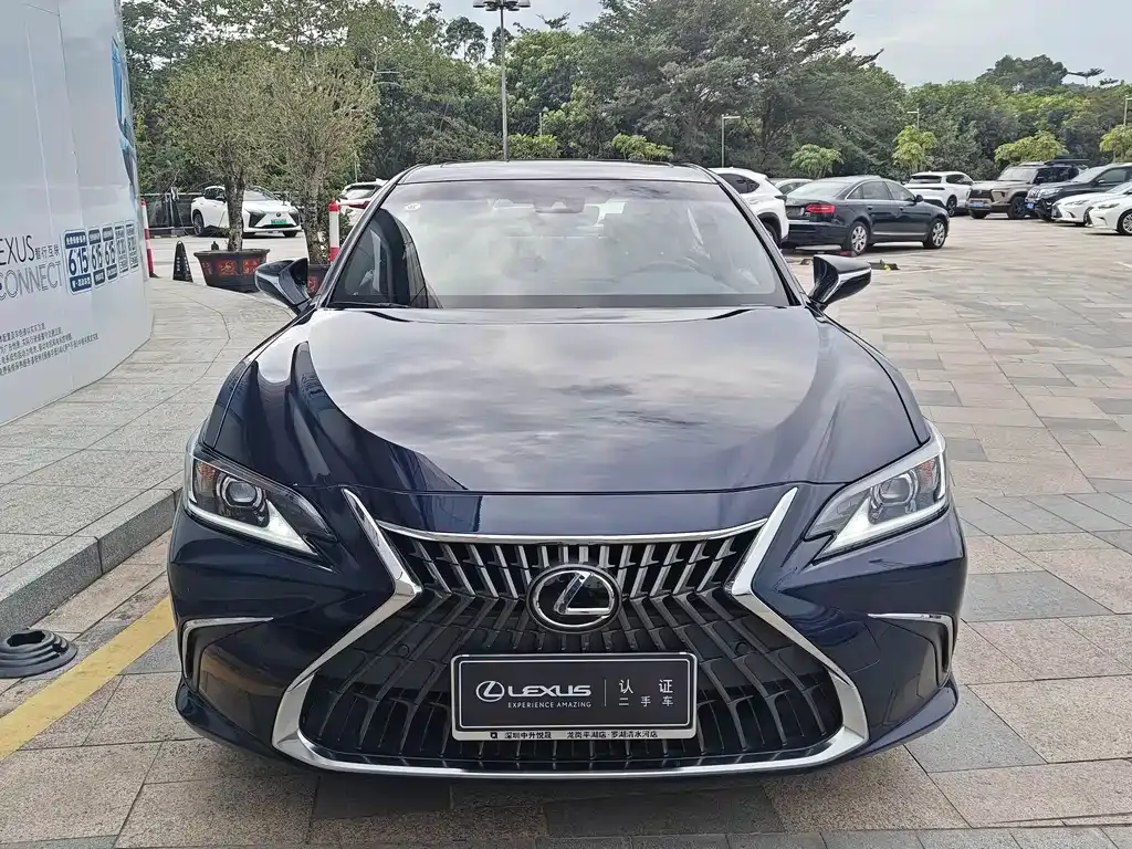 Lexus ES 2024 из CN, фото 2