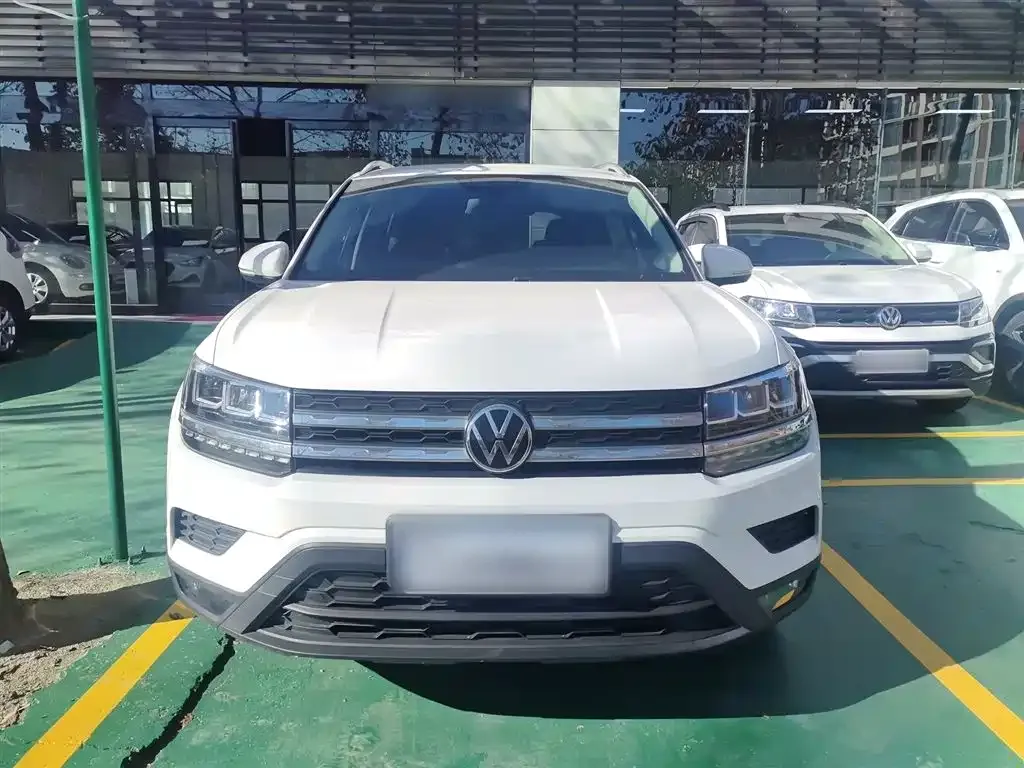 Volkswagen Tharu — фото 3