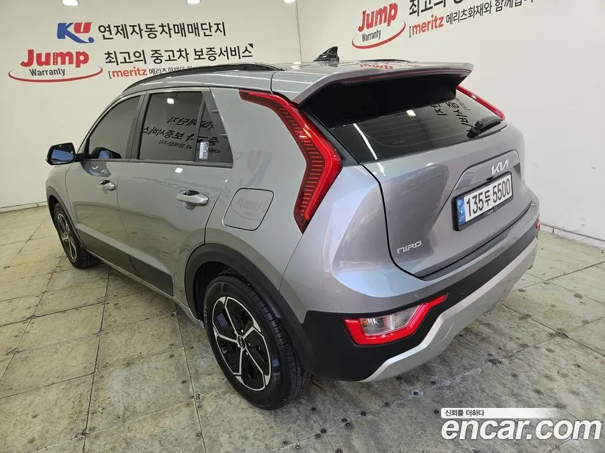 Kia Niro 2022 из KR, фото 2
