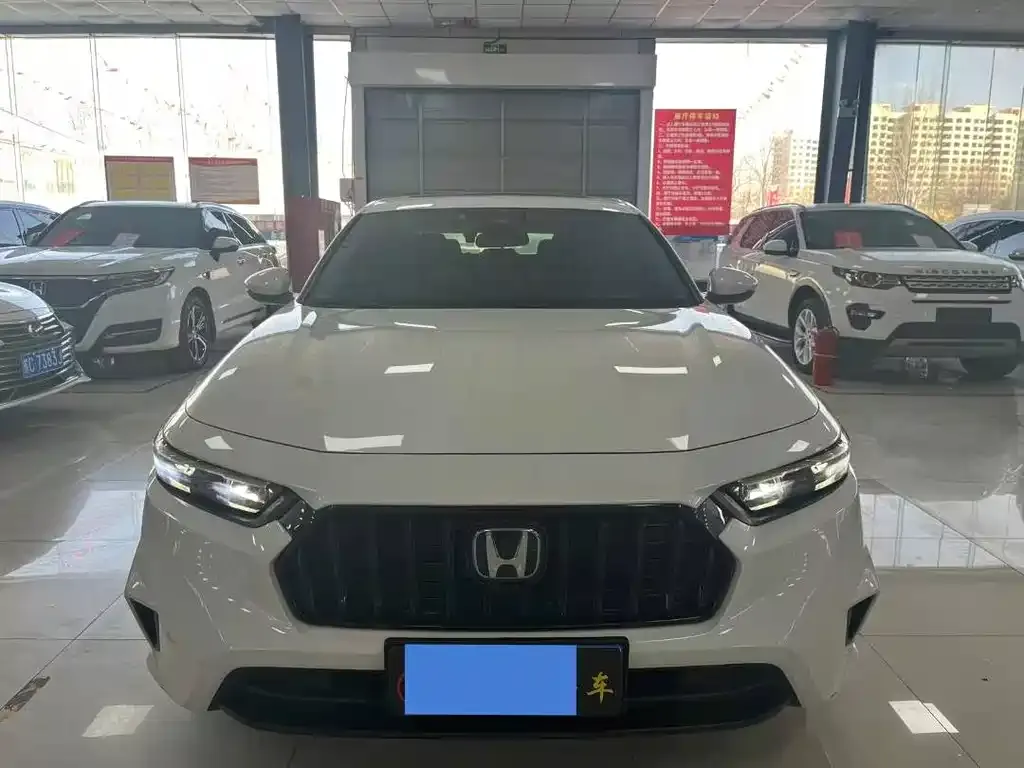 Honda Inspire 2024 из CN, фото 2