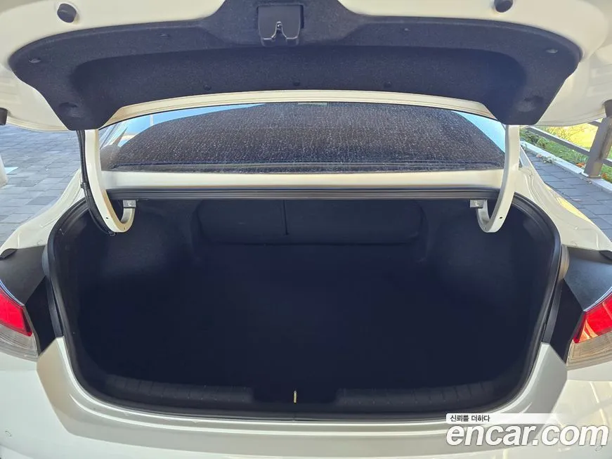 Hyundai AVANTE 2023 из KR, фото 7