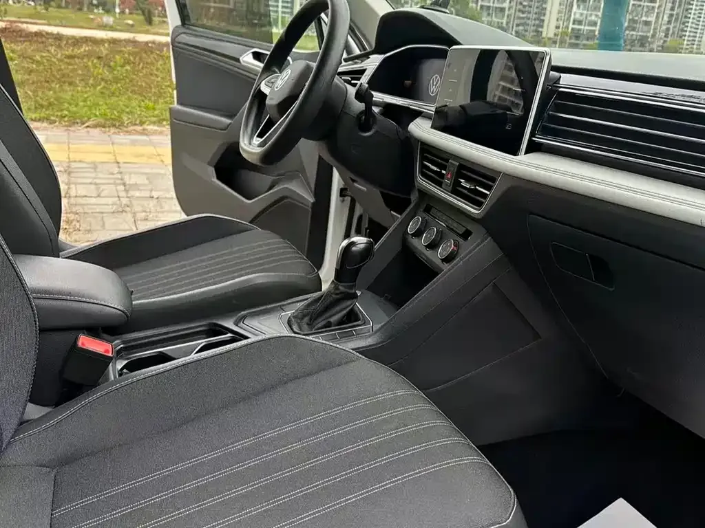 Volkswagen Tiguan L 2022 из CN, фото 9