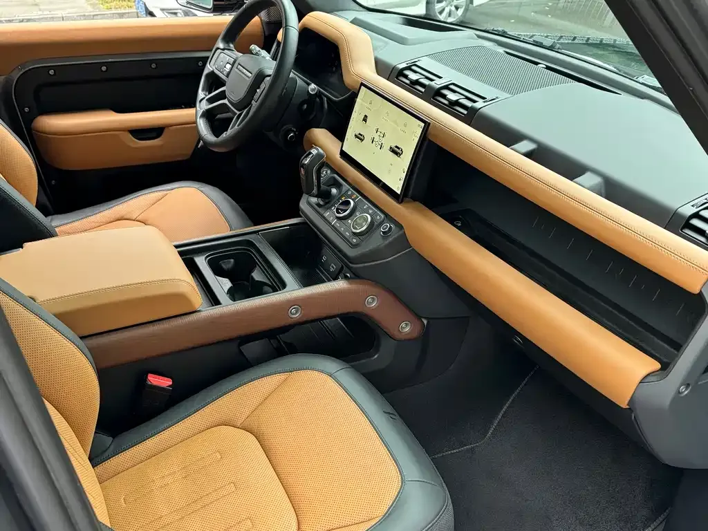 Land Rover Defender 2023 из CN, фото 7