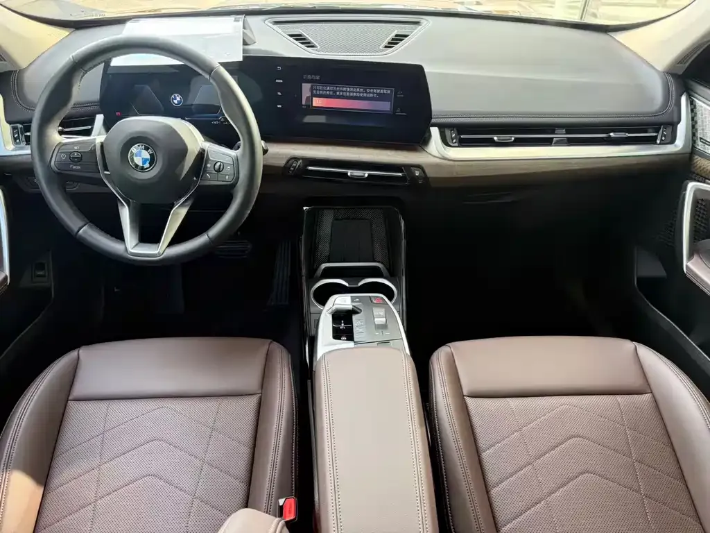 BMW X1 2024 из CN, фото 4