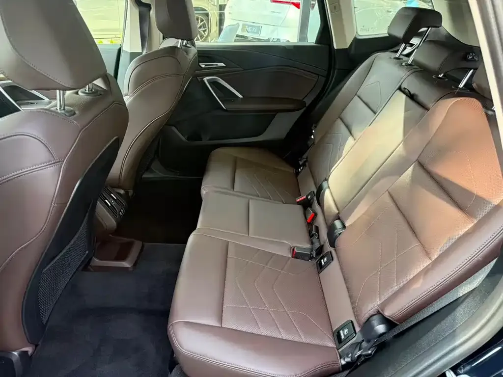 BMW X1 2024 из CN, фото 7