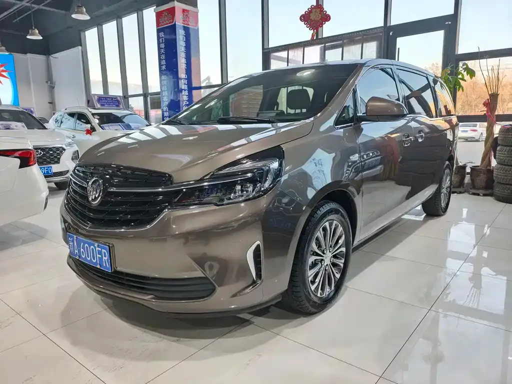 Buick GL8 2023 из CN, фото 1