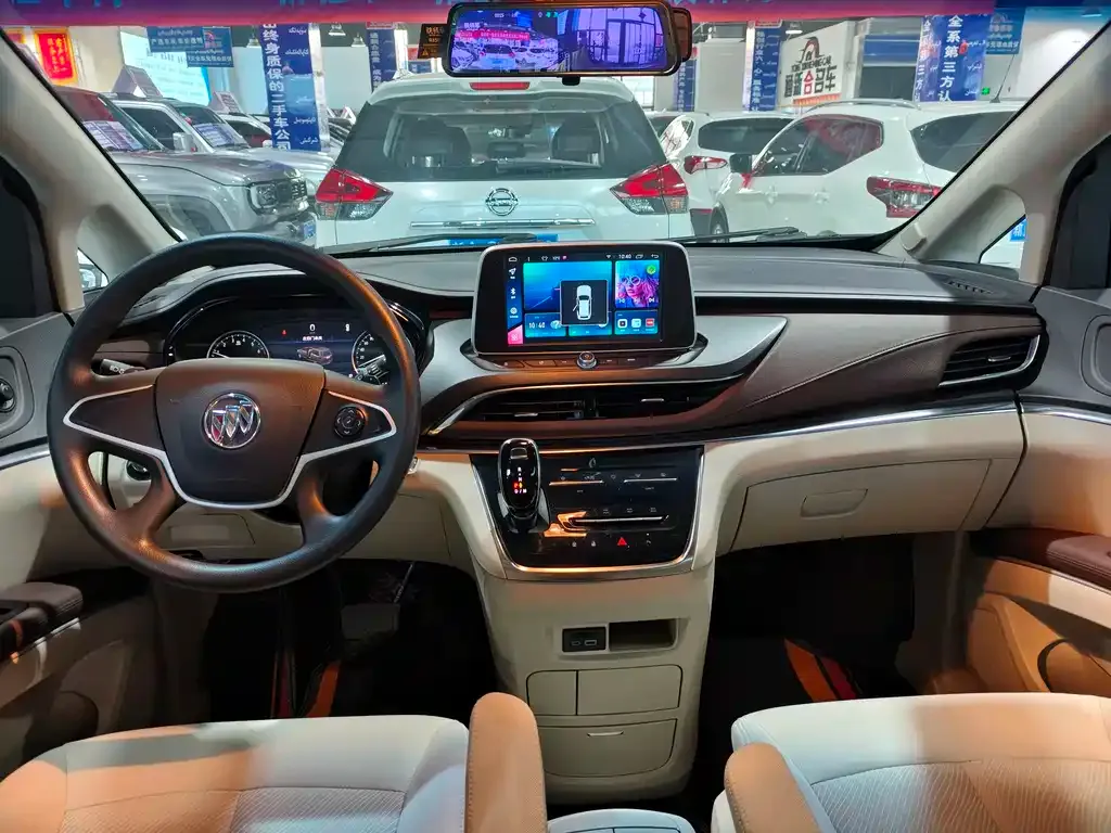 Buick GL8 2023 из CN, фото 5