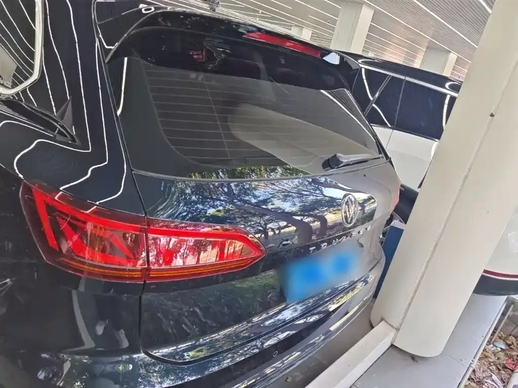 Volkswagen Touareg 2022 из CN, фото 6