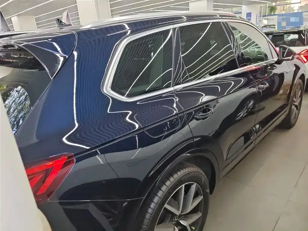 Volkswagen Touareg 2022 из CN, фото 7