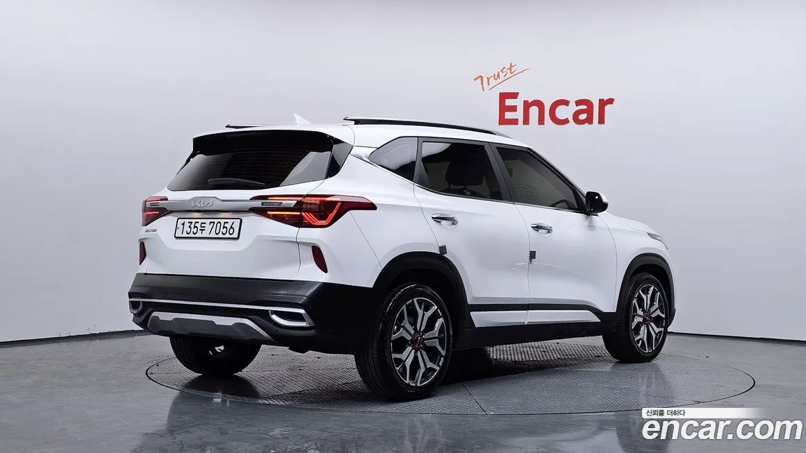 Kia Seltos 2022 из KR, фото 2