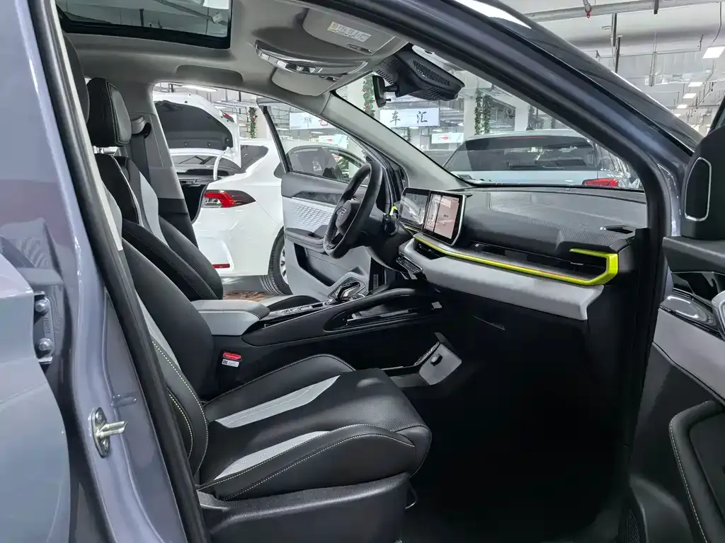 Geely Binyue 2022 из CN, фото 10
