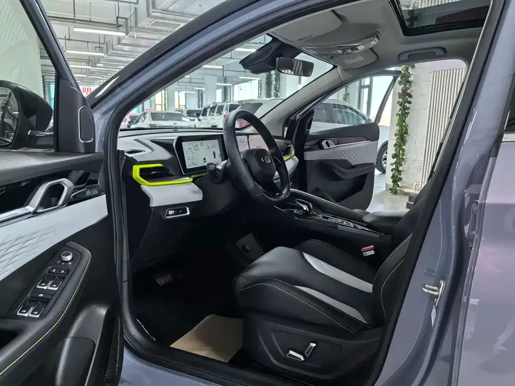 Geely Binyue 2022 из CN, фото 8