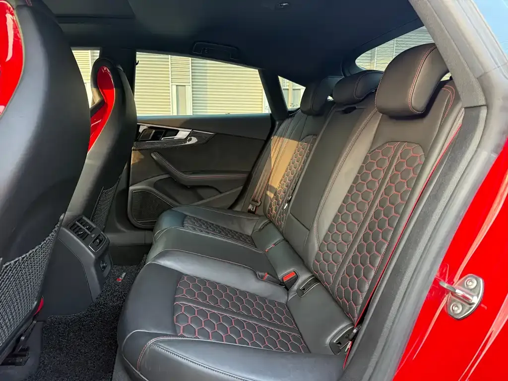 Audi RS 5 2021 из CN, фото 9
