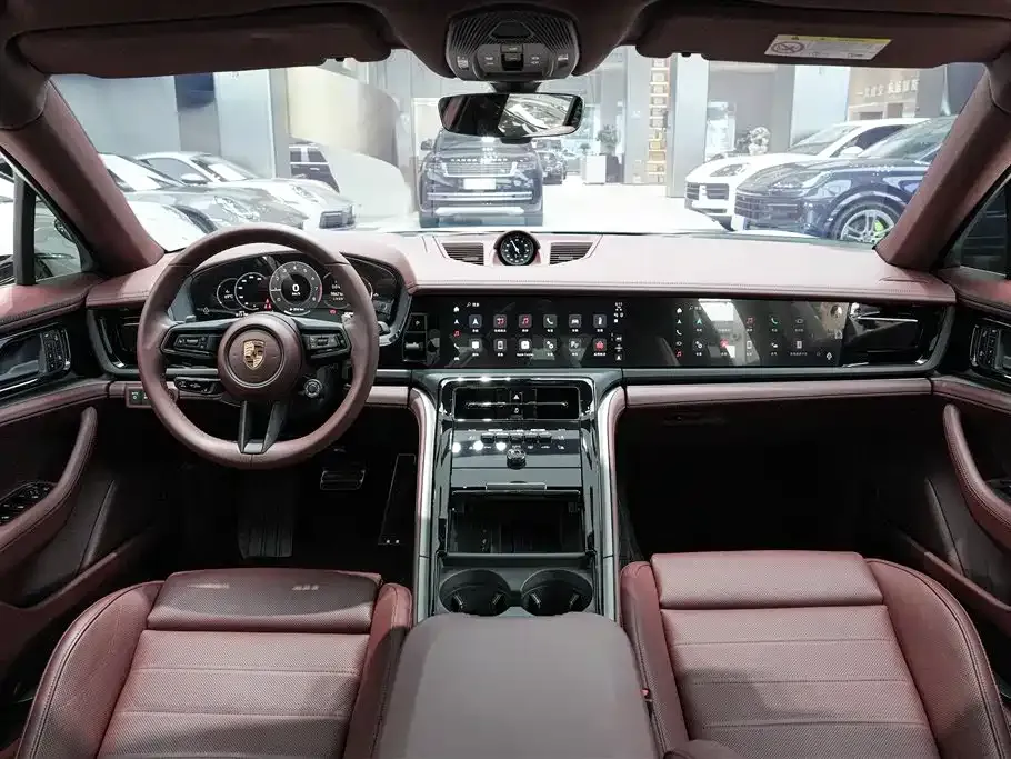 Porsche Panamera 2025 из CN, фото 6