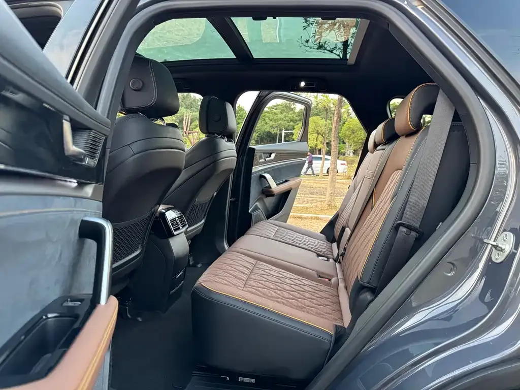 BYD Tang New Energy 2022 из CN, фото 8