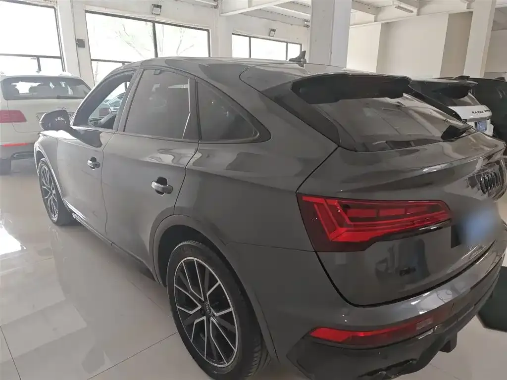 Audi SQ5 Sportback 2025 из CN, фото 5
