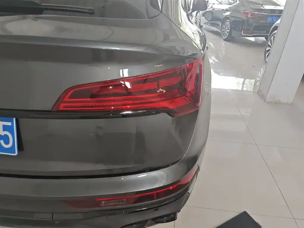 Audi SQ5 Sportback 2025 из CN, фото 8