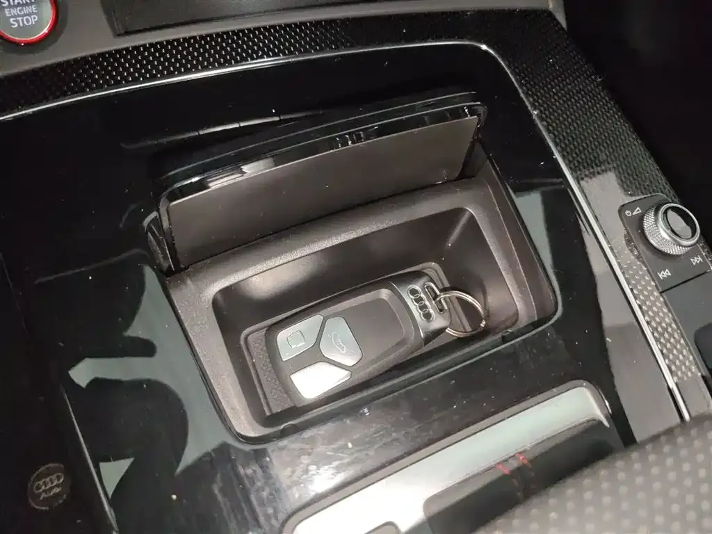 Audi SQ5 Sportback 2025 из CN, фото 9