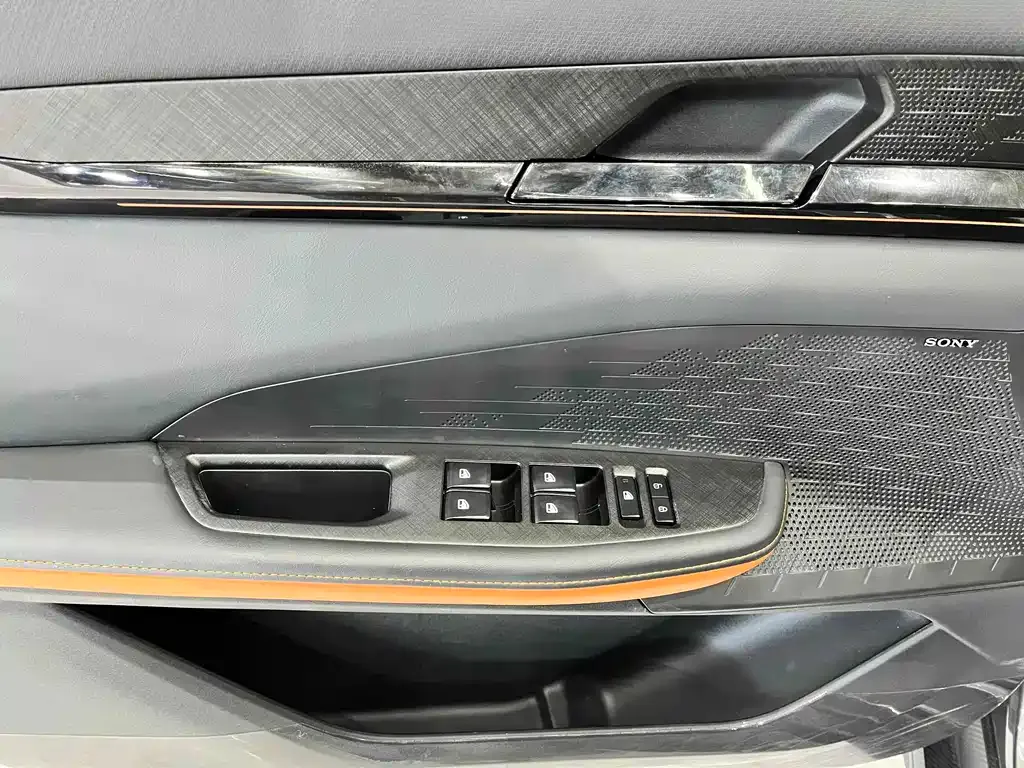 Changan UNI-V 2022 из CN, фото 7