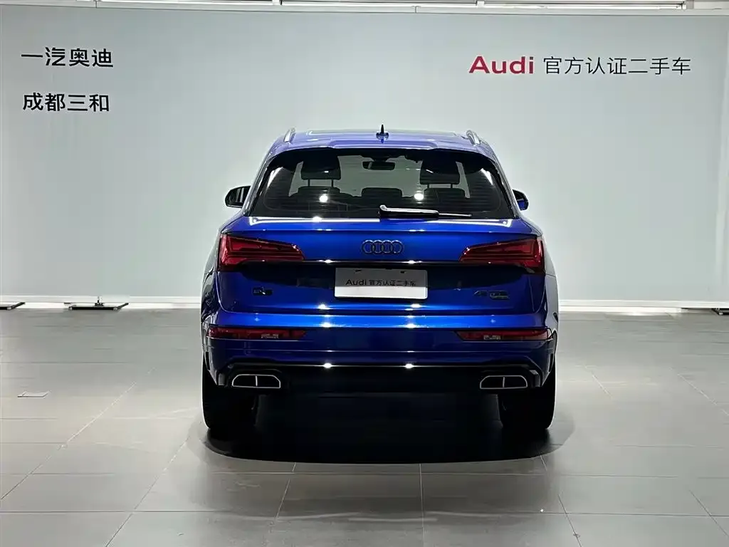 Audi Q5L — фото 4