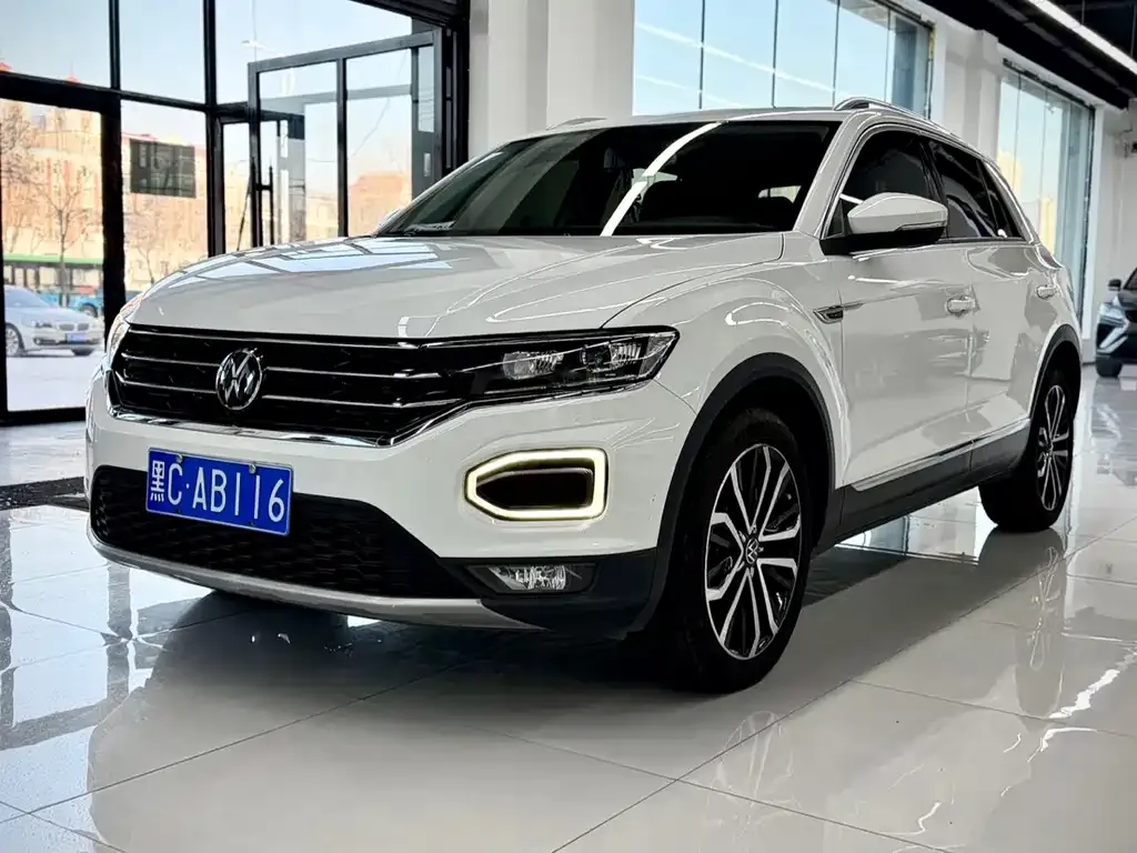 Volkswagen T-Roc 2021 из CN, фото 1