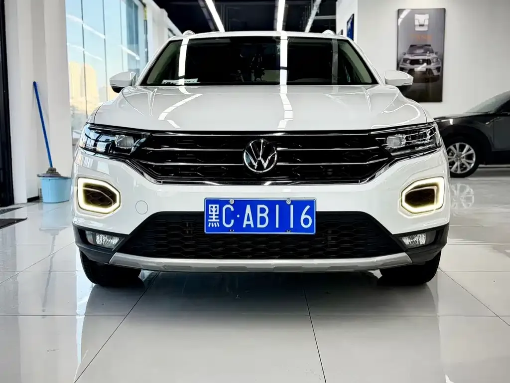 Volkswagen T-Roc 2021 из CN, фото 2