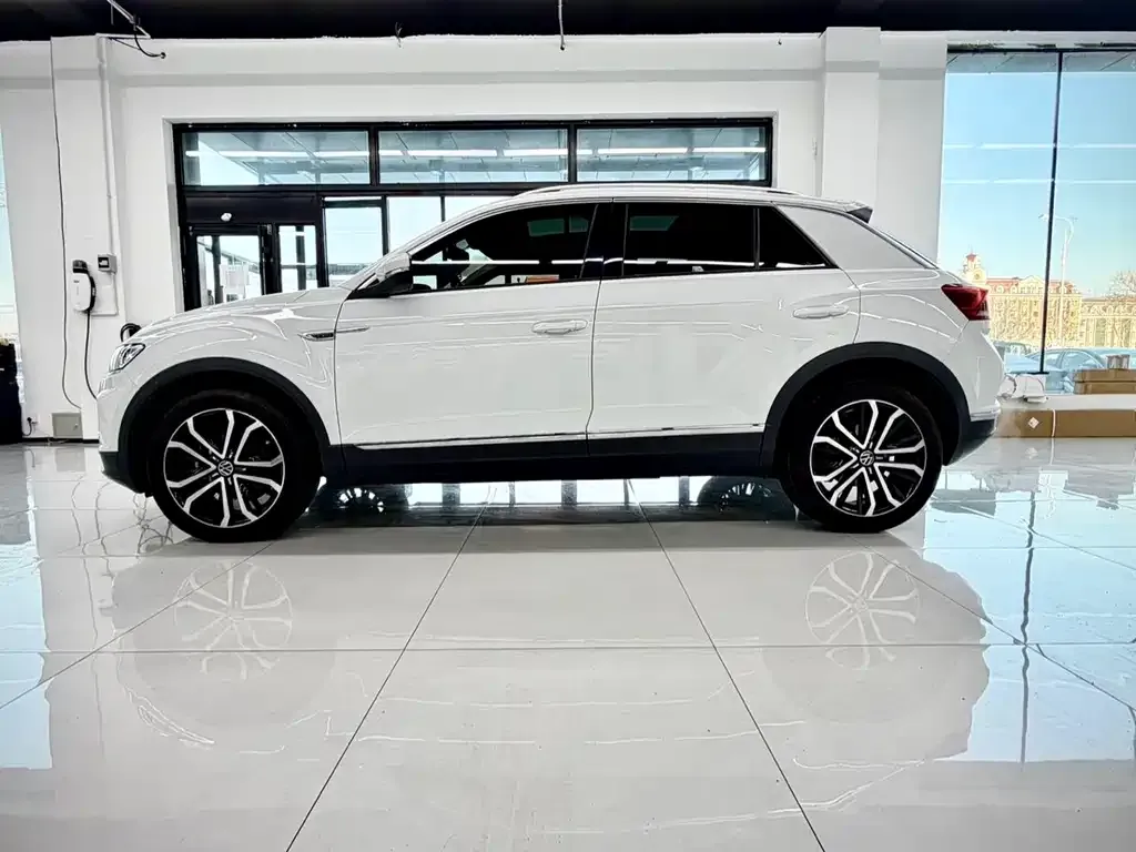 Volkswagen T-Roc 2021 из CN, фото 3