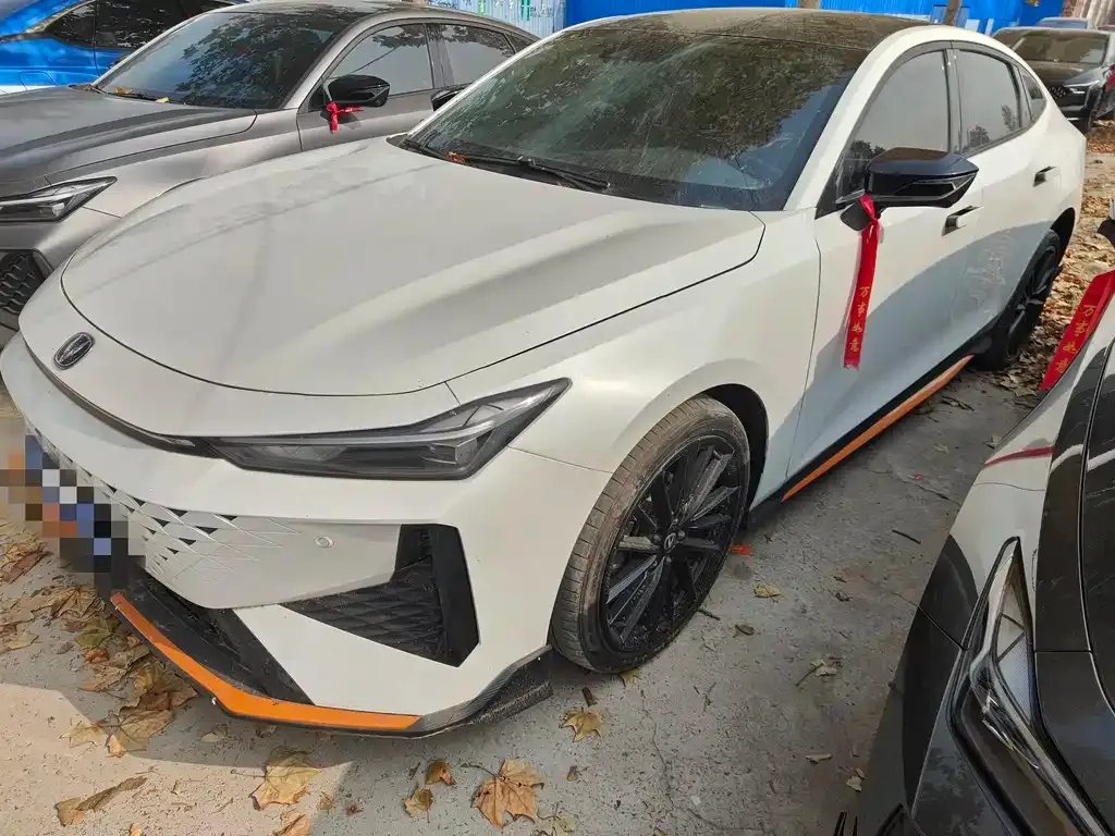 Changan UNI-V 2024 из CN, фото 1