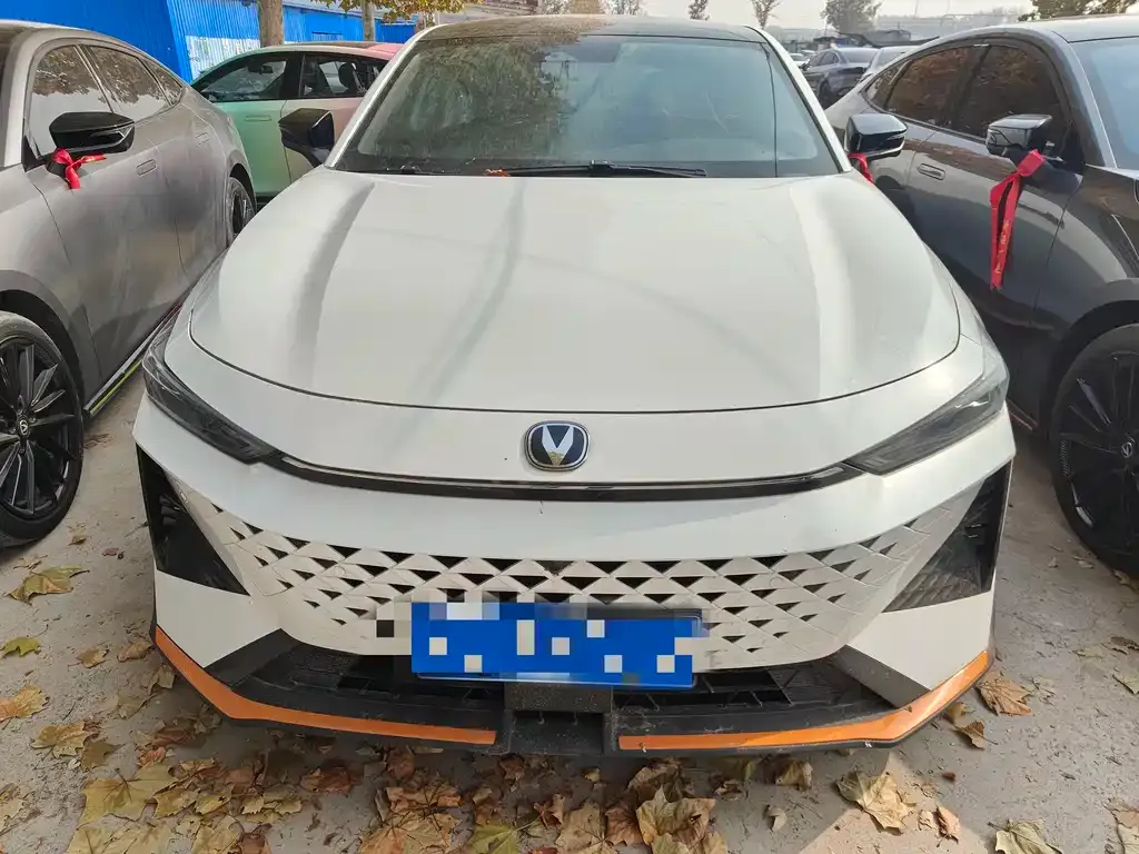 Changan UNI-V 2024 из CN, фото 2