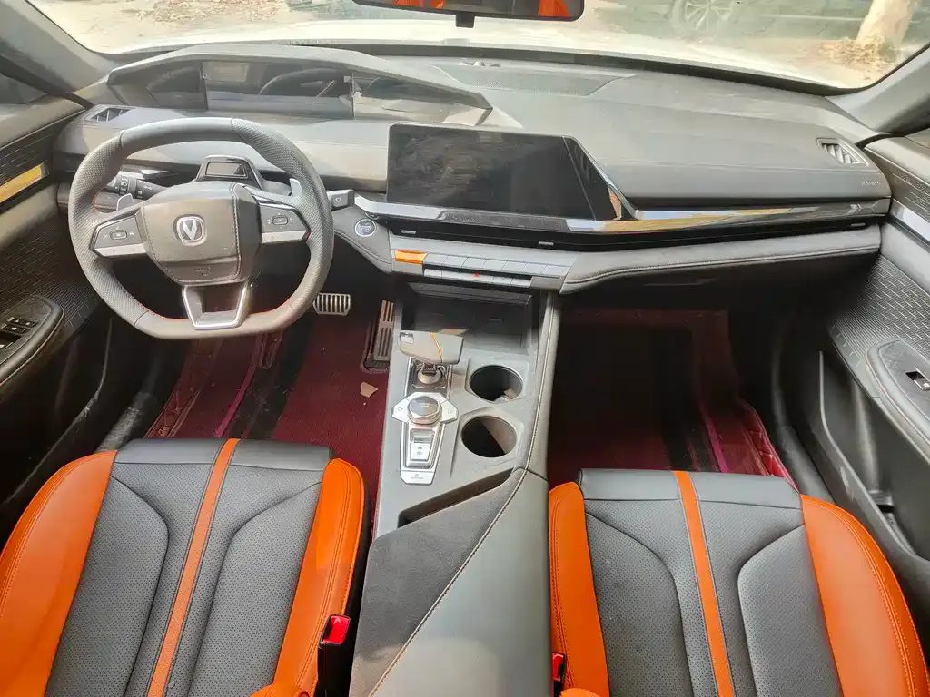 Changan UNI-V 2024 из CN, фото 6