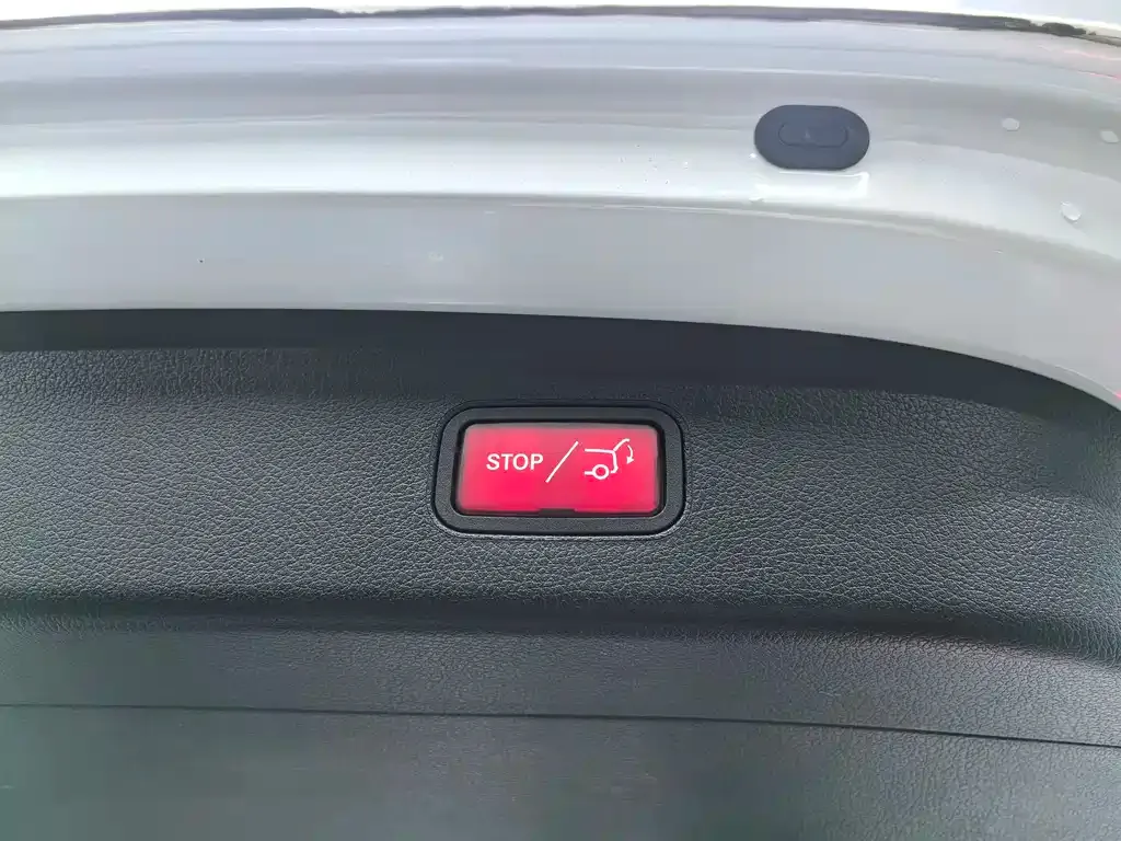 Mercedes-Benz GLC 2024 из CN, фото 8