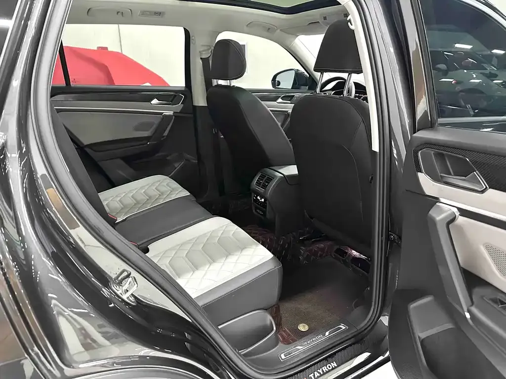 Volkswagen Tayron 2022 из CN, фото 8