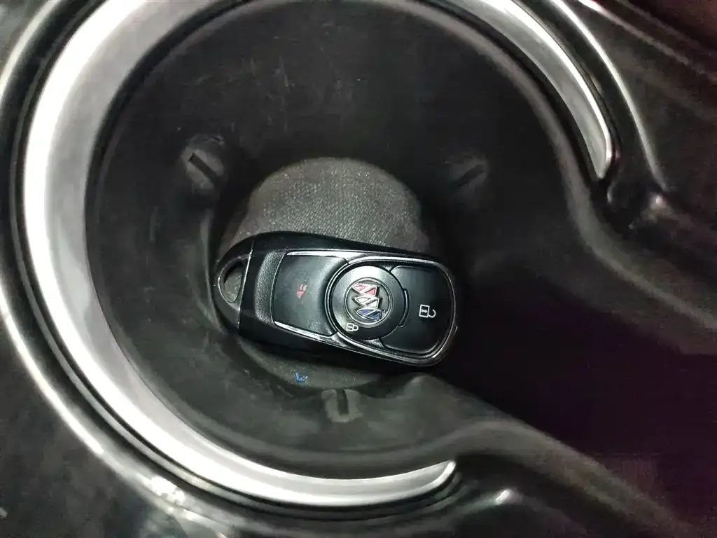 Buick Envision Plus 2021 из CN, фото 9