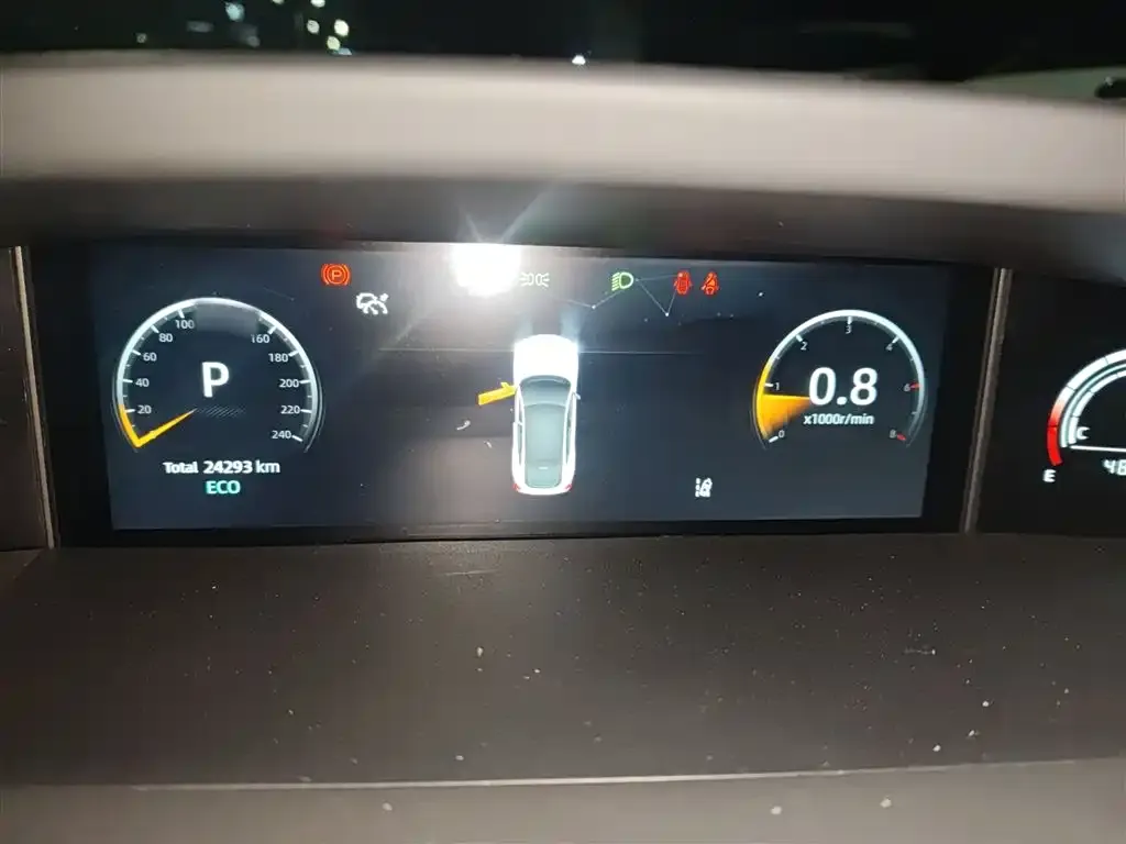Changan UNI-V 2023 из CN, фото 4