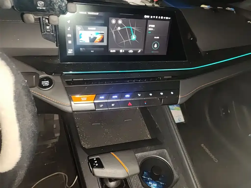 Changan UNI-V 2023 из CN, фото 6