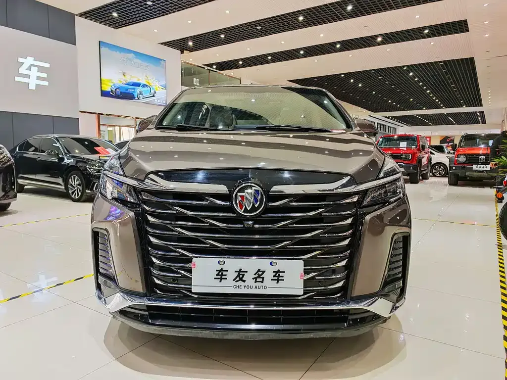 Buick GL8 2022 из CN, фото 3