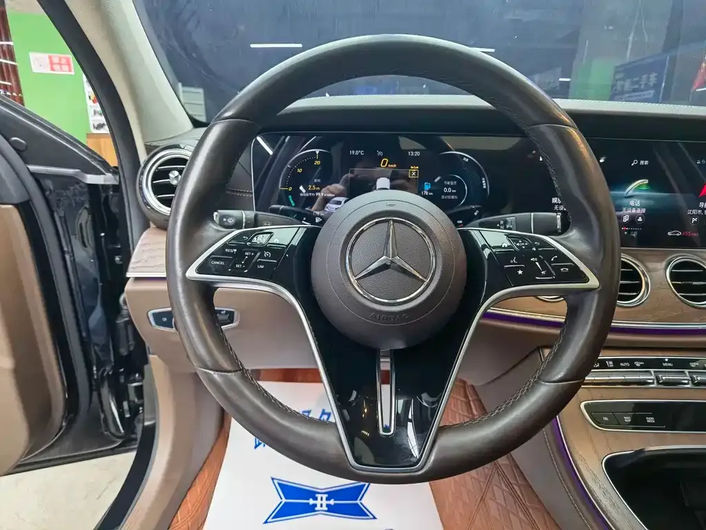 Mercedes-Benz E-Class 2023 из CN, фото 10