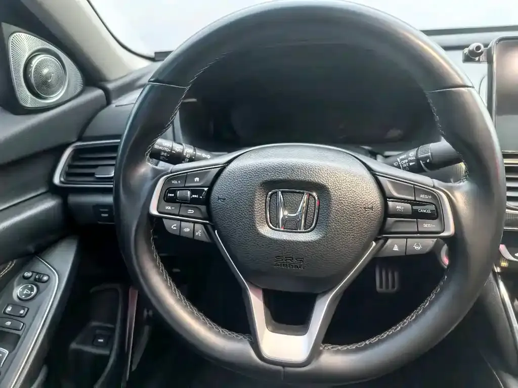 Honda Accord 2023 из CN, фото 9