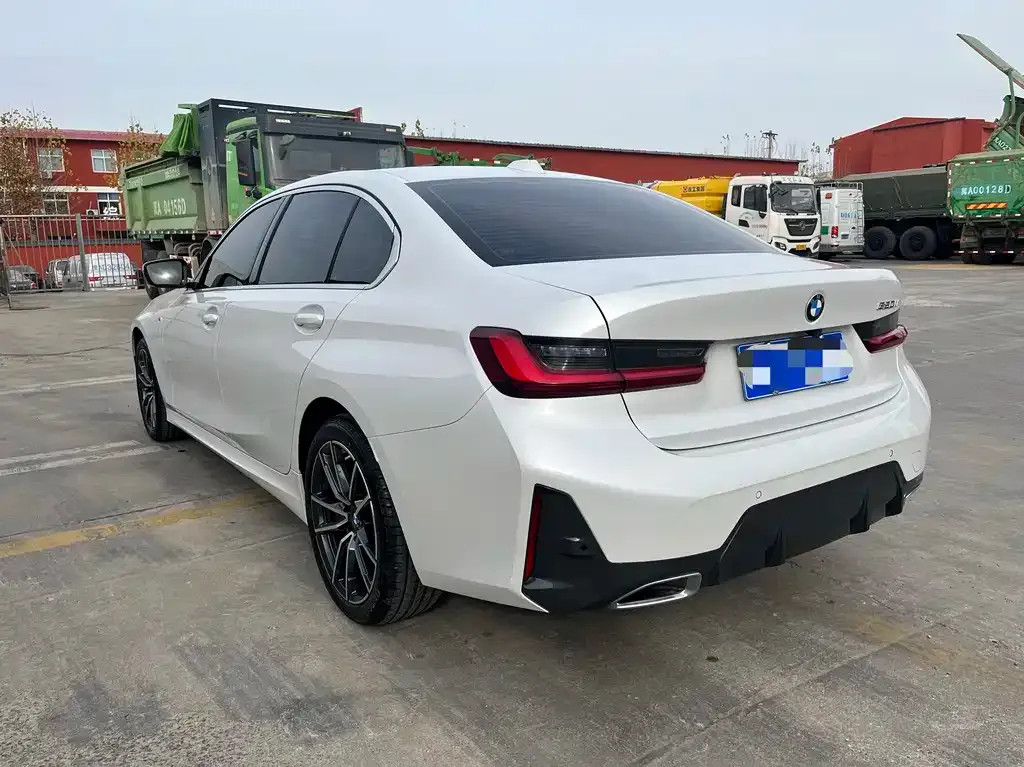 BMW 3 Series 2023 из CN, фото 5