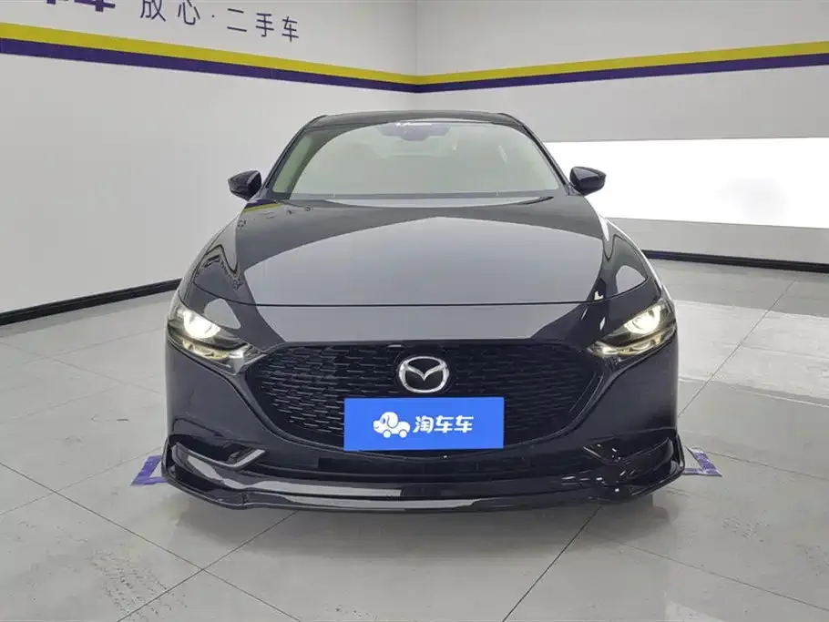 Mazda 3 Axela 2024 из CN, фото 2