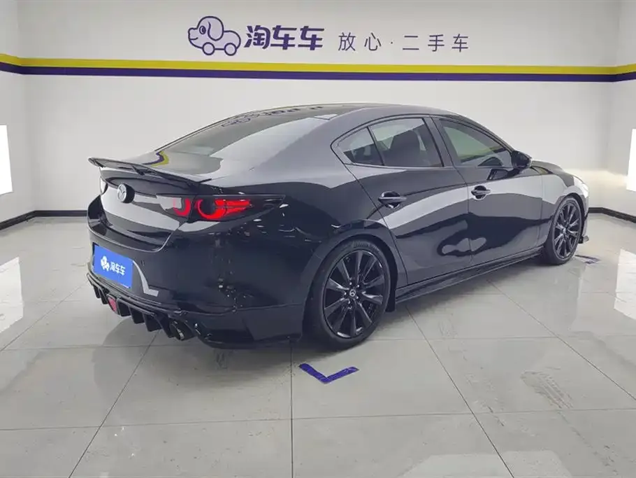 Mazda 3 Axela 2024 из CN, фото 3