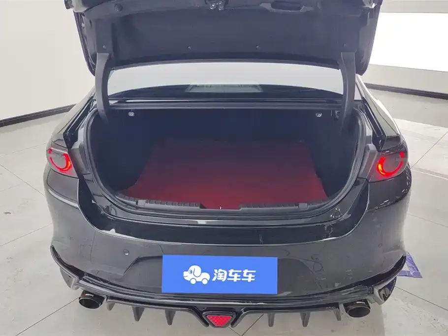 Mazda 3 Axela 2024 из CN, фото 4